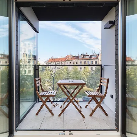 Witold's Parking Free Apartment *