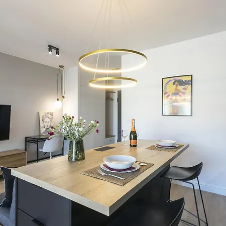 Witold's Parking Free